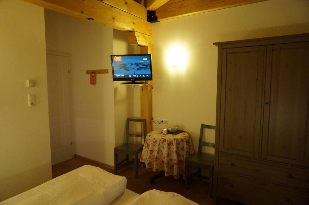 Haus Senoner Bed and Breakfast Kitzbühel Rum bild