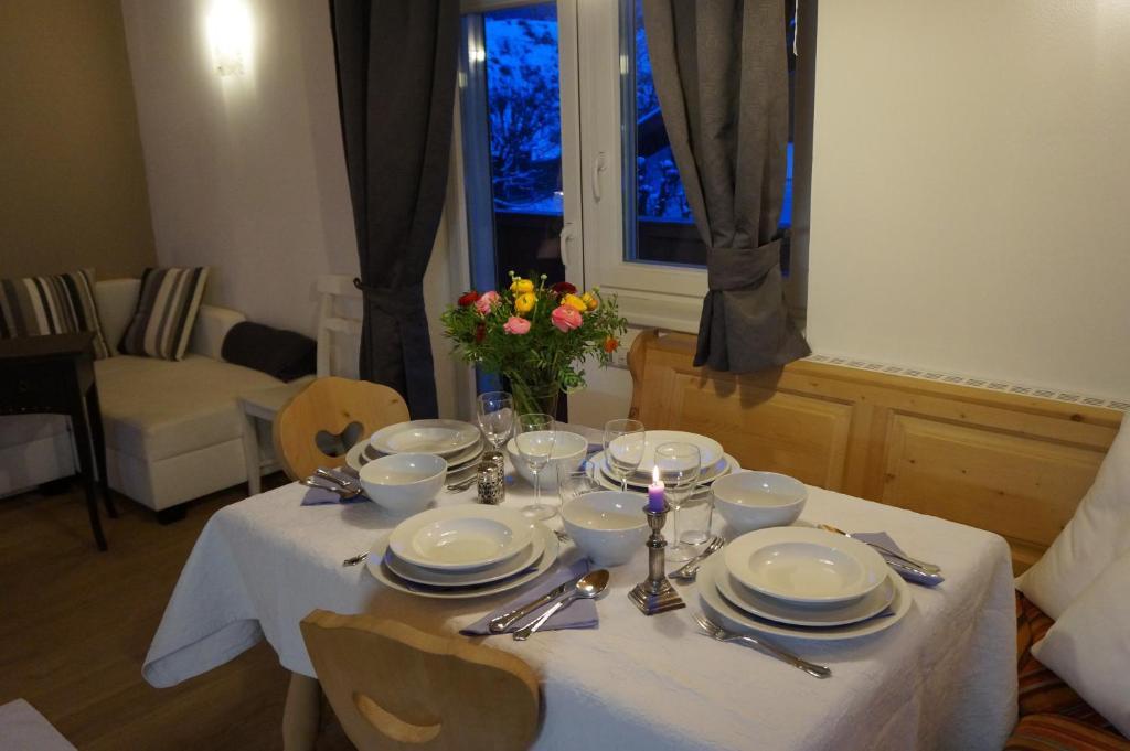 Haus Senoner Bed and Breakfast Kitzbühel Rum bild